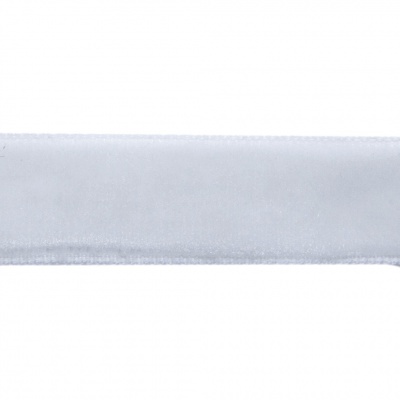 Лента бархатная нейлон, шир.12 мм, (упак. 45,7м), цв.01-белый - купить в Междуреченске. Цена: 457.61 руб.